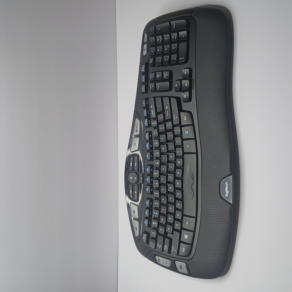 Logitech K350  Wireless‎ Keyboard NO USB RECEIVER DONGLE